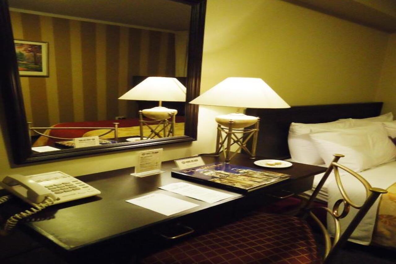 לימה Leon De Oro Inn & Suites מראה חיצוני תמונה